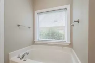 560 Golden Meadow Dr, McDonough, GA 30252 - Photo 8