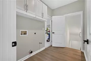 4432 Saddle Bnd Trl, Snellville, GA 30039 - Photo 6