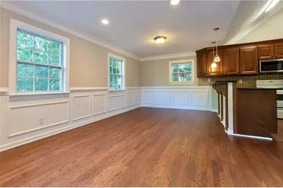 5507 Riverside Drive, Sugar Hill, GA 30518 - Photo 8