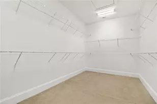 4767 Laurel Walk, Dunwoody, GA 30338 - Photo 18