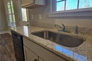3111 Westchester Dr, Gainesville, GA 30507 - Photo 16