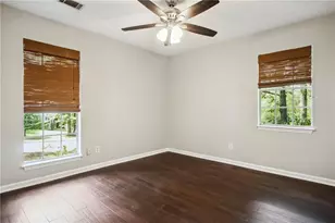 455 Barrington Dr W, Roswell, GA 30076 - Photo 18