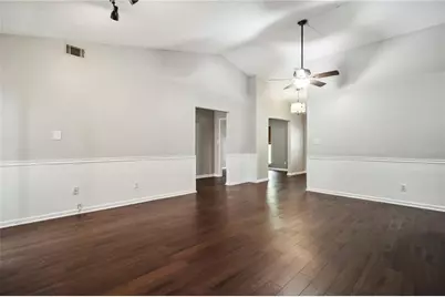 455 Barrington Drive W, Roswell, GA 30076 - Photo 10