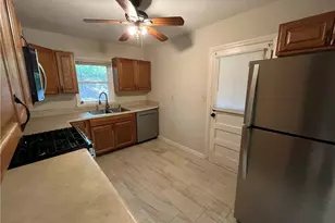 269 Florida Ave SW, Atlanta, GA 30310 - Photo 6