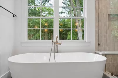 1105 Ralph Road NE, Atlanta, GA 30324 - Photo 10