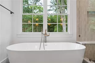1105 Ralph Rd NE, Atlanta, GA 30324 - Photo 10