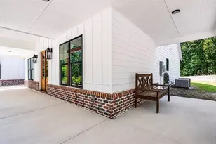 16 Stratford Way, Kingston, GA 30145 - Photo 4