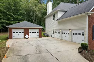 2925 Southfield Trail, Cumming, GA 30040 - Photo 44
