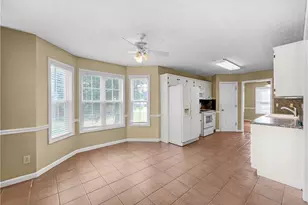 425 Freedom Dr, McDonough, GA 30252 - Photo 10