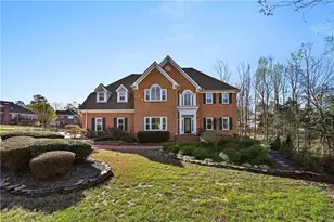 860 Cramac Dr, Lawrenceville, GA 30046 - Photo 2
