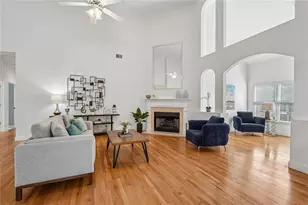 4925 Woodbend Dr NW, Acworth, GA 30101 - Photo 8