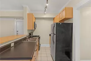 741 Frederica St NE, Atlanta, GA 30306 - Photo 4