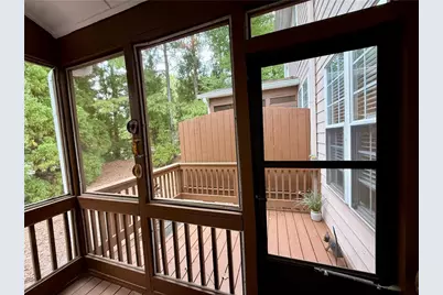 2704 Waters Edge Trail, Roswell, GA 30075 - Photo 10