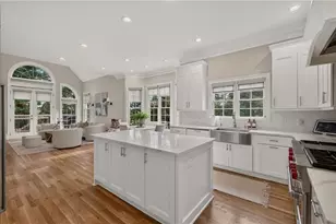 506 Champions Point, Johns Creek, GA 30097 - Photo 6