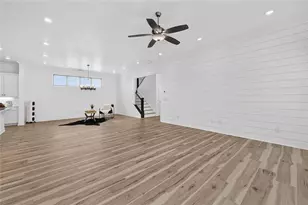 1043 Harvest Park Ln, Suwanee, GA 30024 - Photo 16