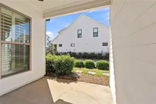 1043 Harvest Park Ln, Suwanee, GA 30024 - Photo 56