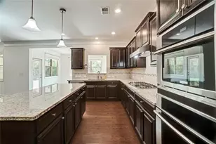 1820 Stonington Dr, Cumming, GA 30041 - Photo 6