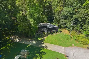 4343 Hamill Ct, Buford, GA 30519 - Photo 10