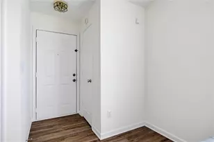 535 Bentley Pl, Tucker, GA 30084 - Photo 6