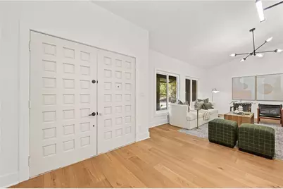 675 Weatherly Lane, Sandy Springs, GA 30328 - Photo 4