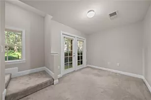 5480 Glenridge Park, Sandy Springs, GA 30342 - Photo 26