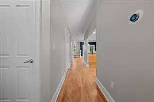 5480 Glenridge Park, Sandy Springs, GA 30342 - Photo 8