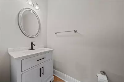 5480 Glenridge Park, Sandy Springs, GA 30342 - Photo 14