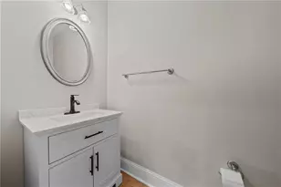 5480 Glenridge Park, Sandy Springs, GA 30342 - Photo 14