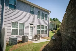 3317 Castleberry Village Cir, Cumming, GA 30040 - Photo 44