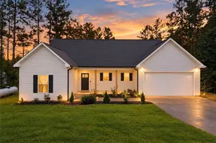 126 Twisted Pnes Xing, Dahlonega, GA 30533 - Photo 2