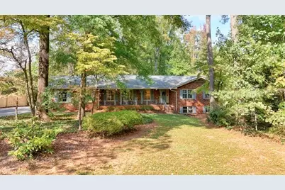 2607 Club Valley Drive NE, Marietta, GA 30068 - Photo 2
