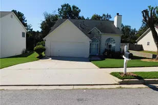 214 Summer Hill Cir, Stockbridge, GA 30281 - Photo 1