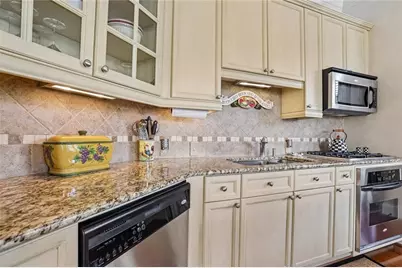 3635 E Paces Circle NE #1419, Atlanta, GA 30326 - Photo 10