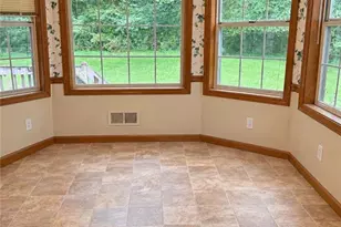 3420 Coles Creek Dr, Buford, GA 30519 - Photo 4
