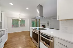 3434 Palace Ct, Tucker, GA 30084 - Photo 16