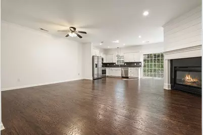 2401 Heritage Park Circle NW #14, Kennesaw, GA 30144 - Photo 6