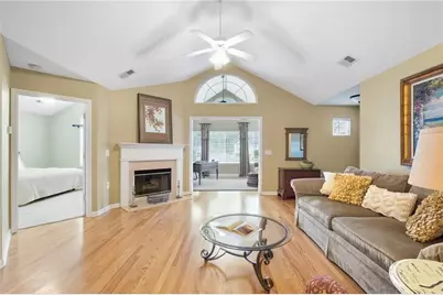 1402 Sweet Apple Circle, Alpharetta, GA 30004 - Photo 6