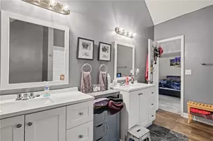 3398 Mosswood Ln, Rex, GA 30273 - Photo 20
