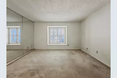 306 Bainbridge Drive, Sandy Springs, GA 30327 - Photo 28
