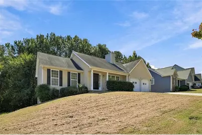 5741 Village Loop, Fairburn, GA 30213 - Photo 4