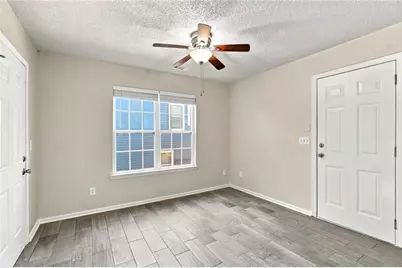 5741 Village Loop, Fairburn, GA 30213 - Photo 10