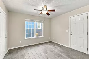 5741 Village Loop, Fairburn, GA 30213 - Photo 10