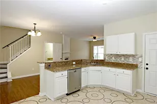 305 Wittenridge Ct, Alpharetta, GA 30022 - Photo 4