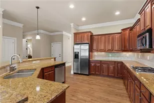 10421 Park Walk Point, Johns Creek, GA 30022 - Photo 14
