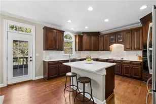 230 Rivergate Dr, Suwanee, GA 30024 - Photo 12