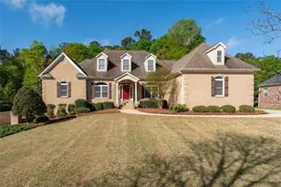 196 St Andrews Ct, Social Circle, GA 30025 - Photo 1