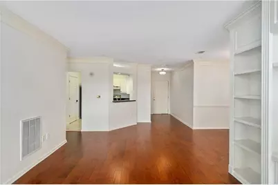 3334 Peachtree Road NE #209, Atlanta, GA 30326 - Photo 10