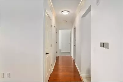 3334 Peachtree Road NE #209, Atlanta, GA 30326 - Photo 14
