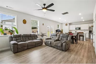 865 Lakeshore Drive, Winder, GA 30680 - Photo 8
