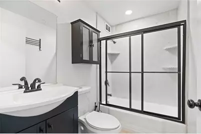 3060 Pharr Court North NW #114, Atlanta, GA 30305 - Photo 12